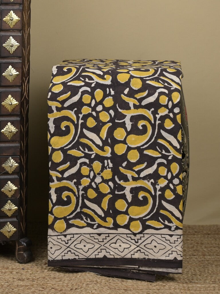 Maheswari fancy saree in black color with pallu and attached printed blouse