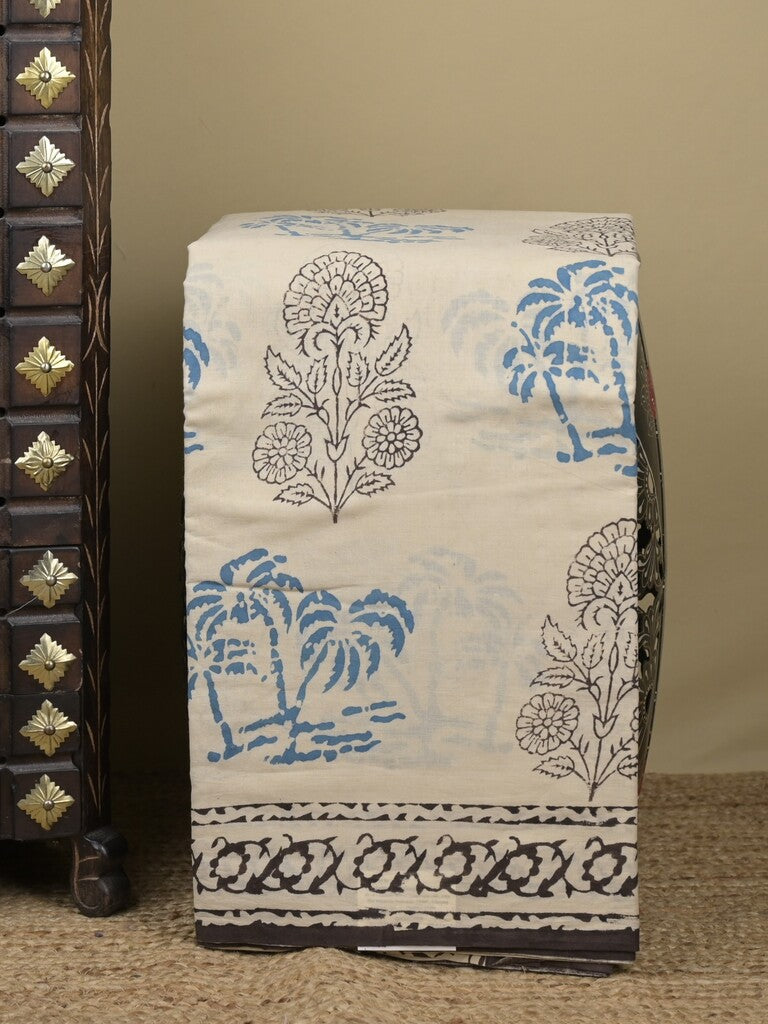 Maheswari fancy saree in white color with pallu and attached printed blouse