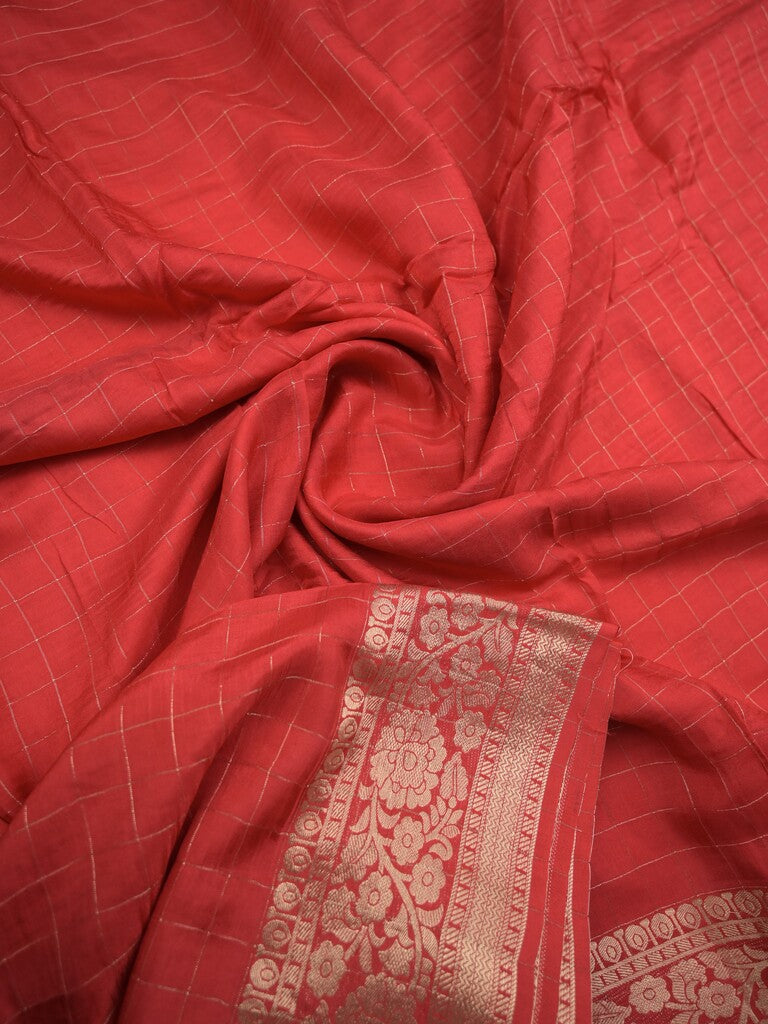 Georgette fancy saree red color allover checks & zari border with short pallu and self blouse