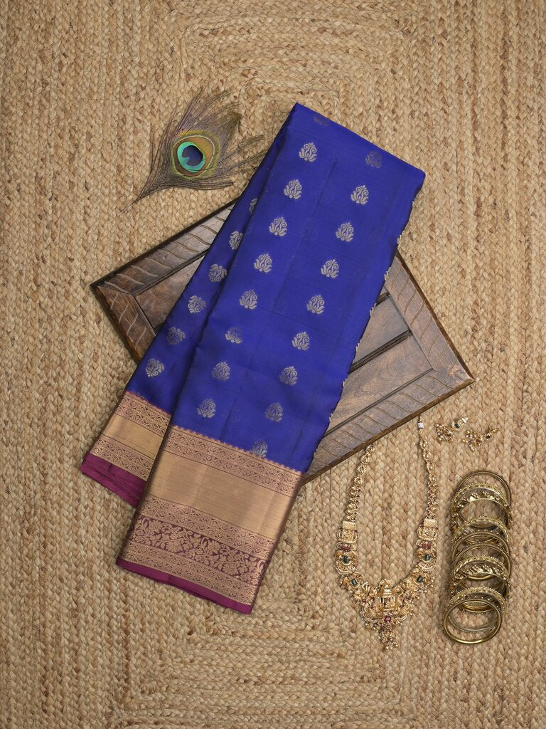 Leight weight kanchi pattu saree for women | royal blue | zari border | party wear