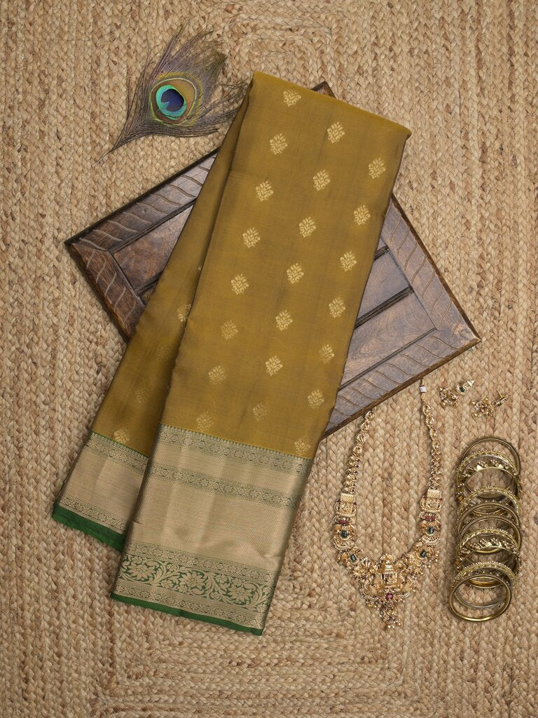 Leight weight kanchi pattu saree for women | royal blue | zari border | party wear