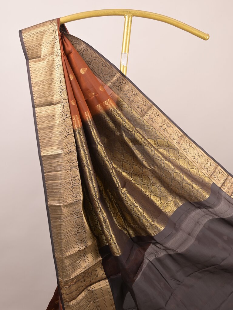 Leight weight kanchi pattu saree for women | royal blue | zari border | party wear
