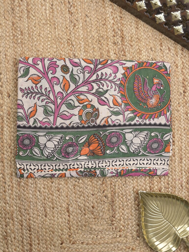 Kalamkari cotton saree in white color with contrast pallu and matching blouse