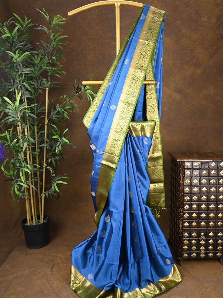 Kanchi pattu saree blue color allover zari motifs & zari border with rich pallu and contrast plain blouse