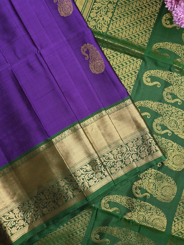 Kanchi pattu saree dark blue color allover zari motifs & zari border with rich pallu and contrast plain blouse