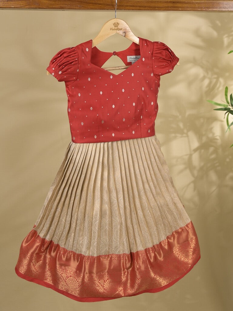 Banaras Tissue Lehenga set with Intricate Zari Detailing 4-5 years