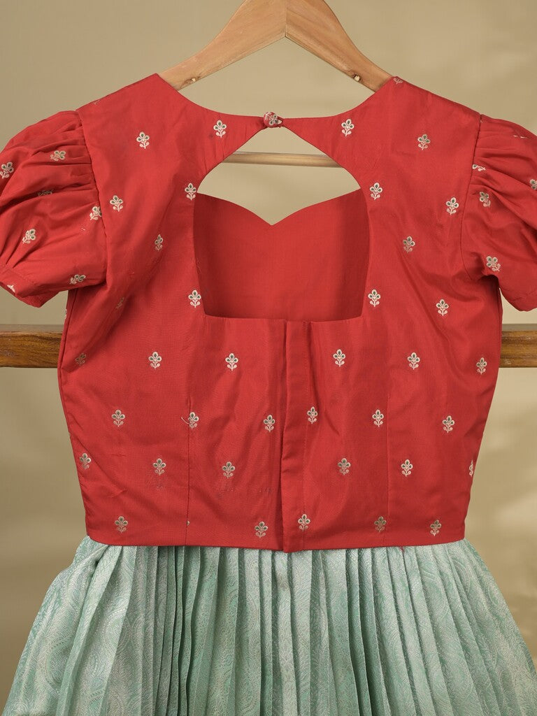 Banaras Tissue Lehenga set with Intricate Zari Detailing 8-9 years