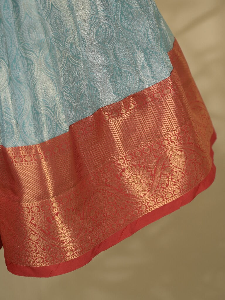 Banaras Tissue Lehenga set with Intricate Zari Detailing 8-9 years