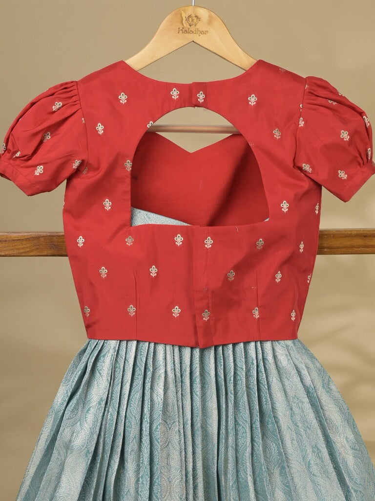 Banaras Tissue Lehenga set with Intricate Zari Detailing 8-9 years