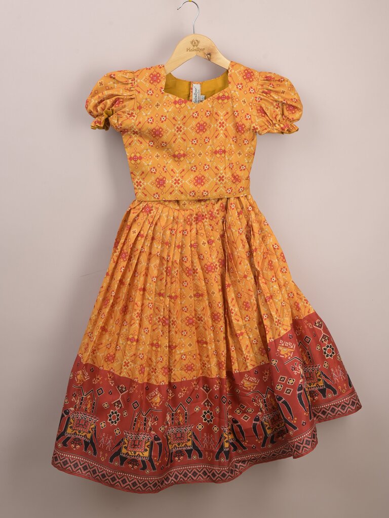 Designer kid's lehengas | baby pink | party wear | 6-7 years