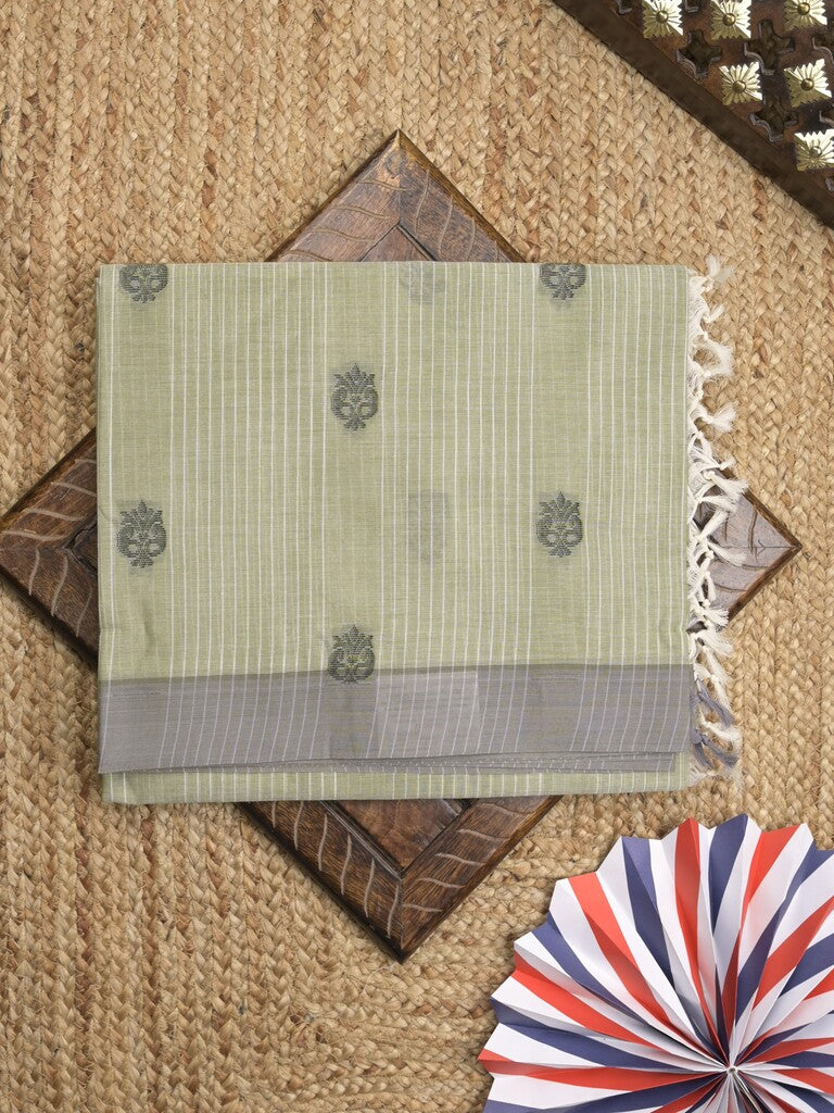 Kanchi cotton saree with allover motifs & contrast border with attached blouse