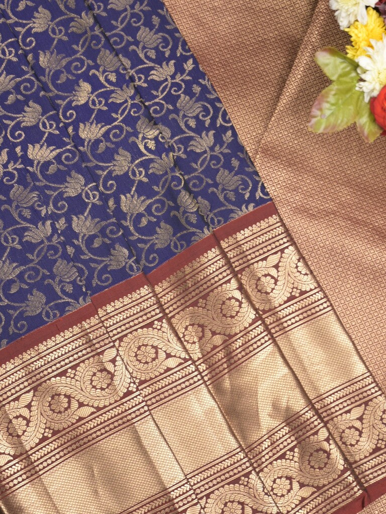 Kanchi pattu saree navy blue color allover zari weaves & zari border with rich pallu and contrast plain blouse