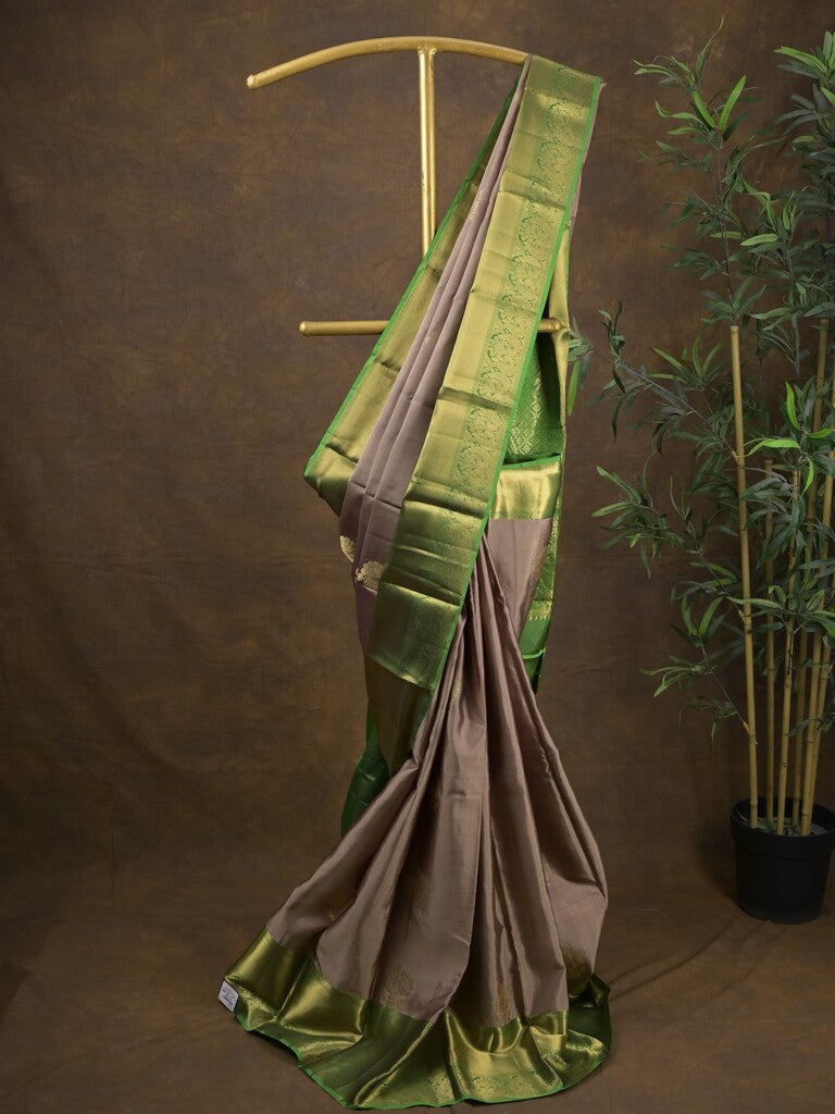 Kanchi pattu saree greyish purple color allover zari motifs & zari border with rich pallu and contrast plain blouse