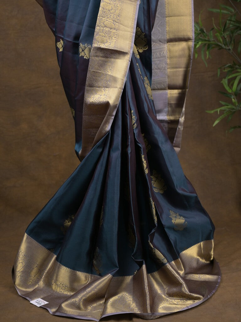 Kanchi pattu saree navy blue color allover zari motifs & zari border with rich pallu and contrast plain blouse