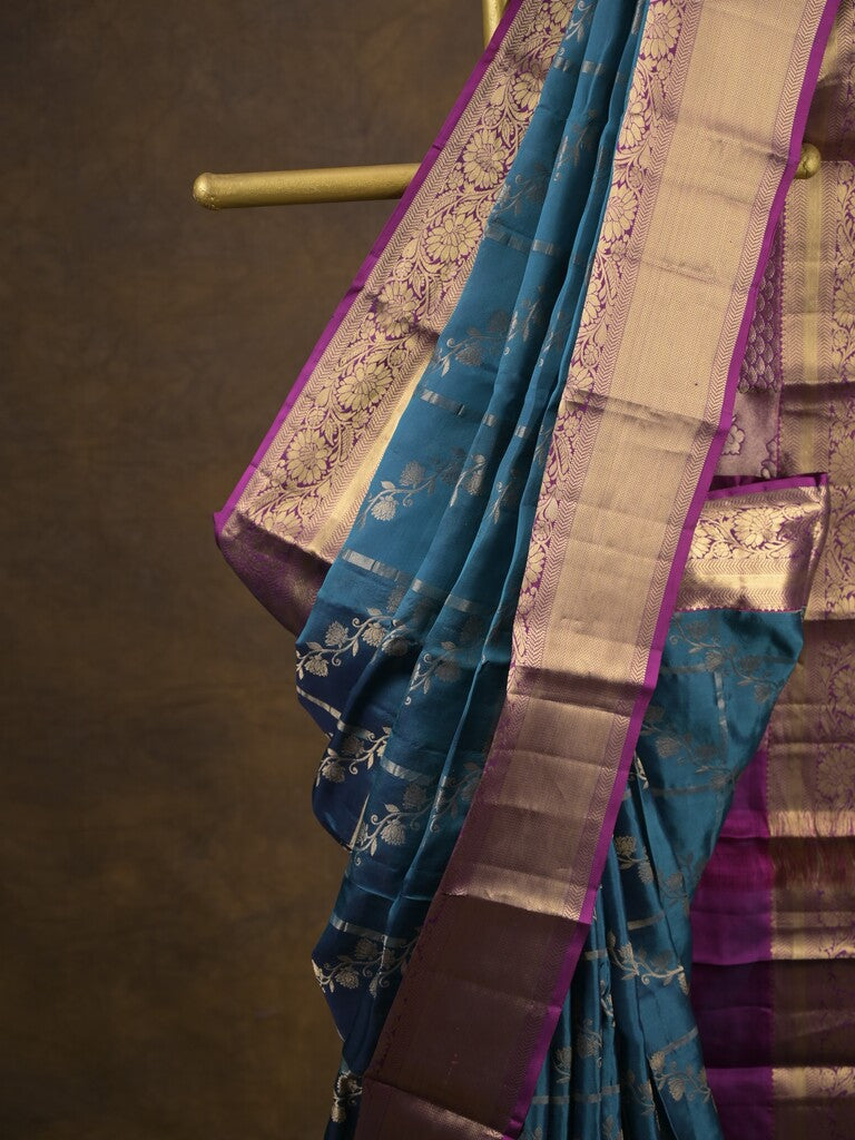 Kanchi pattu saree sky blue color allover zari weaves & zari border with rich pallu and contrast plain blouse