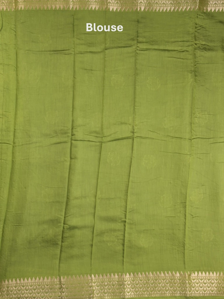 Maheshwari fancy saree with allover zari motifs & zari border with contrast blouse