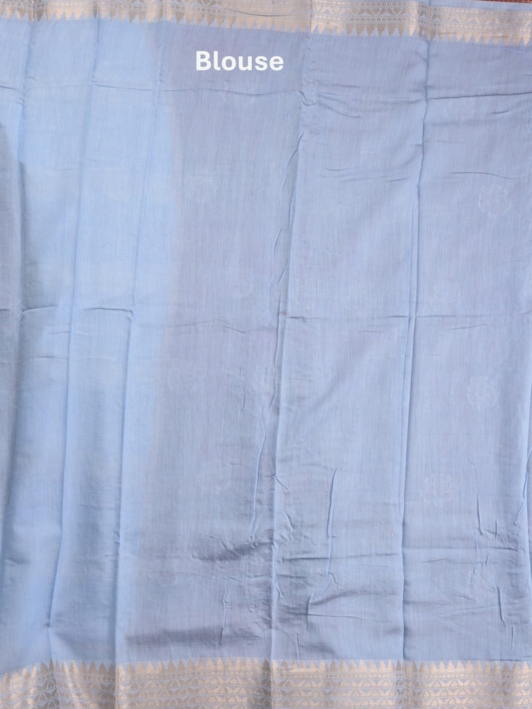 Maheshwari fancy saree with allover zari motifs & zari border with contrast blouse