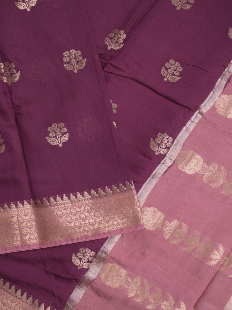 Maheshwari fancy saree with allover zari motifs & zari border with contrast blouse
