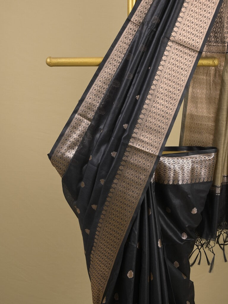 Chanderi fancy saree with allover zari motifs & zari border with zari pallu and attached self blouse