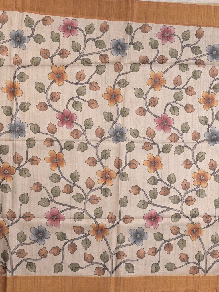 Tussar floral printed fancy saree with contrast pallu and matching blouse
