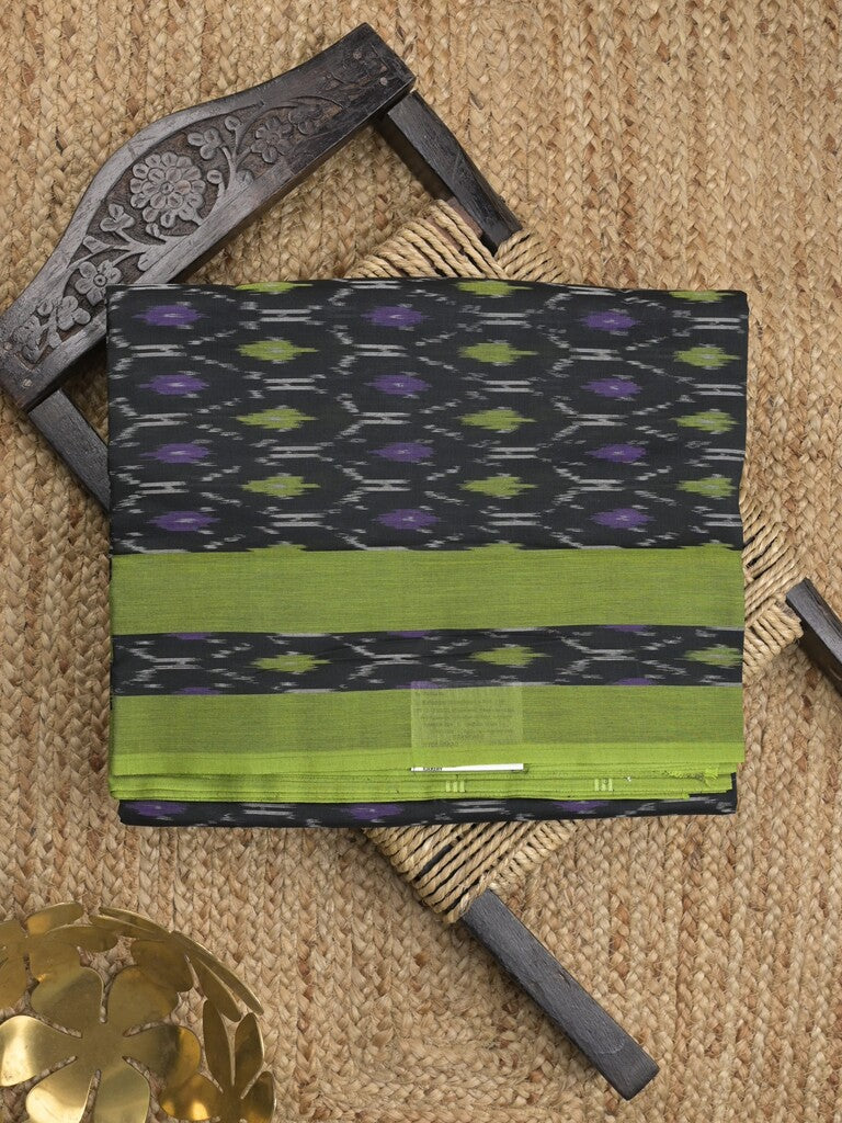 Ikkath cotton sarees with contrast border and contrast pallu