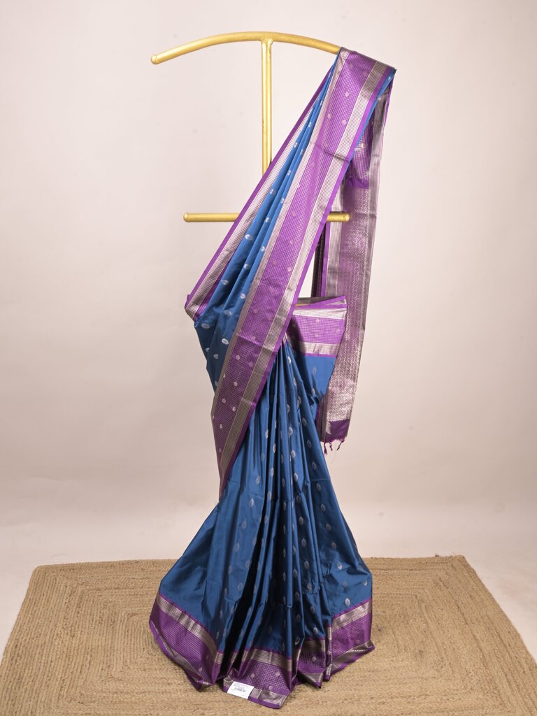 Leight weight kanchi pattu saree for women | royal blue | zari border | party wear