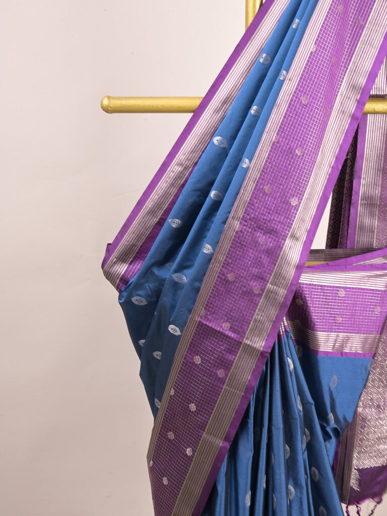 Leight weight kanchi pattu saree for women | royal blue | zari border | party wear