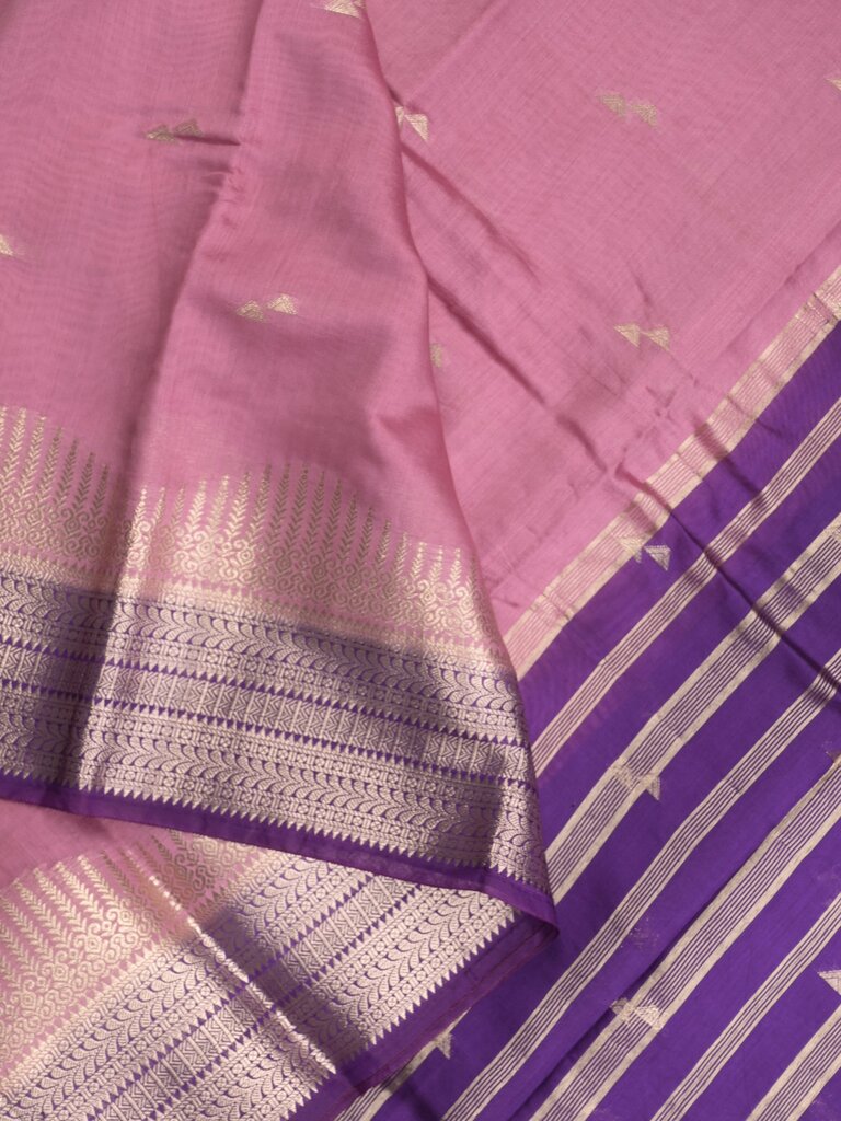Maheshwari fancy saree allover zari motifs with zari border with contrast blouse