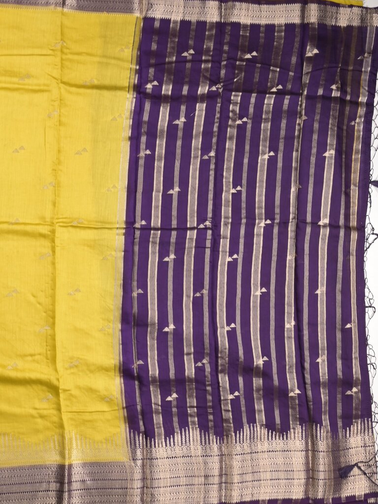 Maheshwari fancy saree allover zari motifs with zari border with contrast blouse
