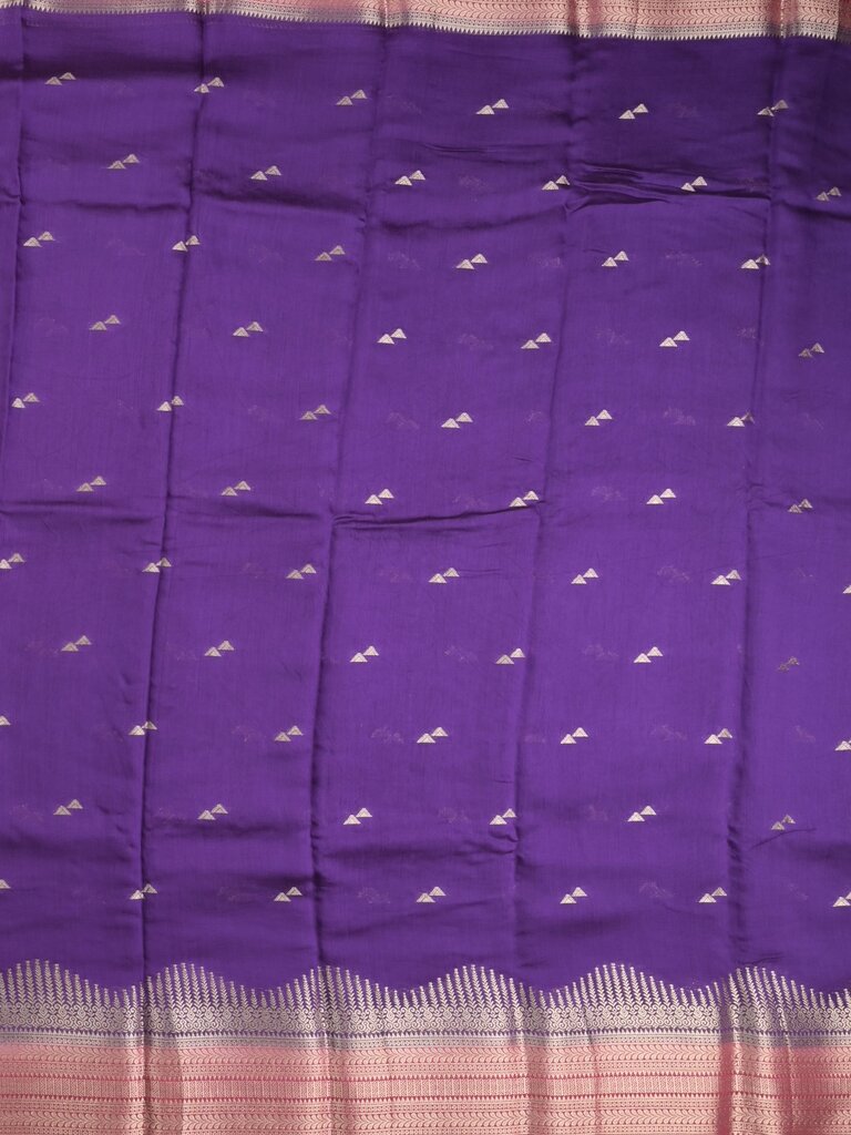 Maheshwari fancy saree allover zari motifs with zari border with contrast blouse