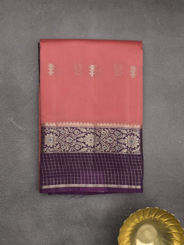 Green mango fancy saree allover zari motifs with contrast pallu and attached blouse