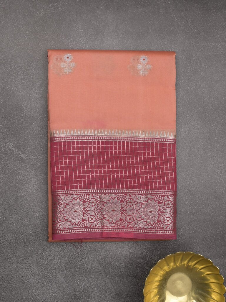 Green mango fancy saree allover zari motifs with contrast pallu and attached blouse