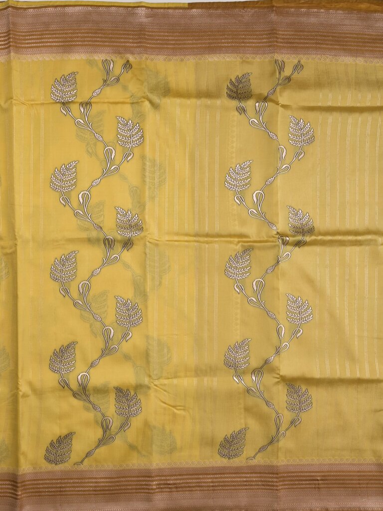Tabby silk printed fancy saree with zari border and attached plain blouse