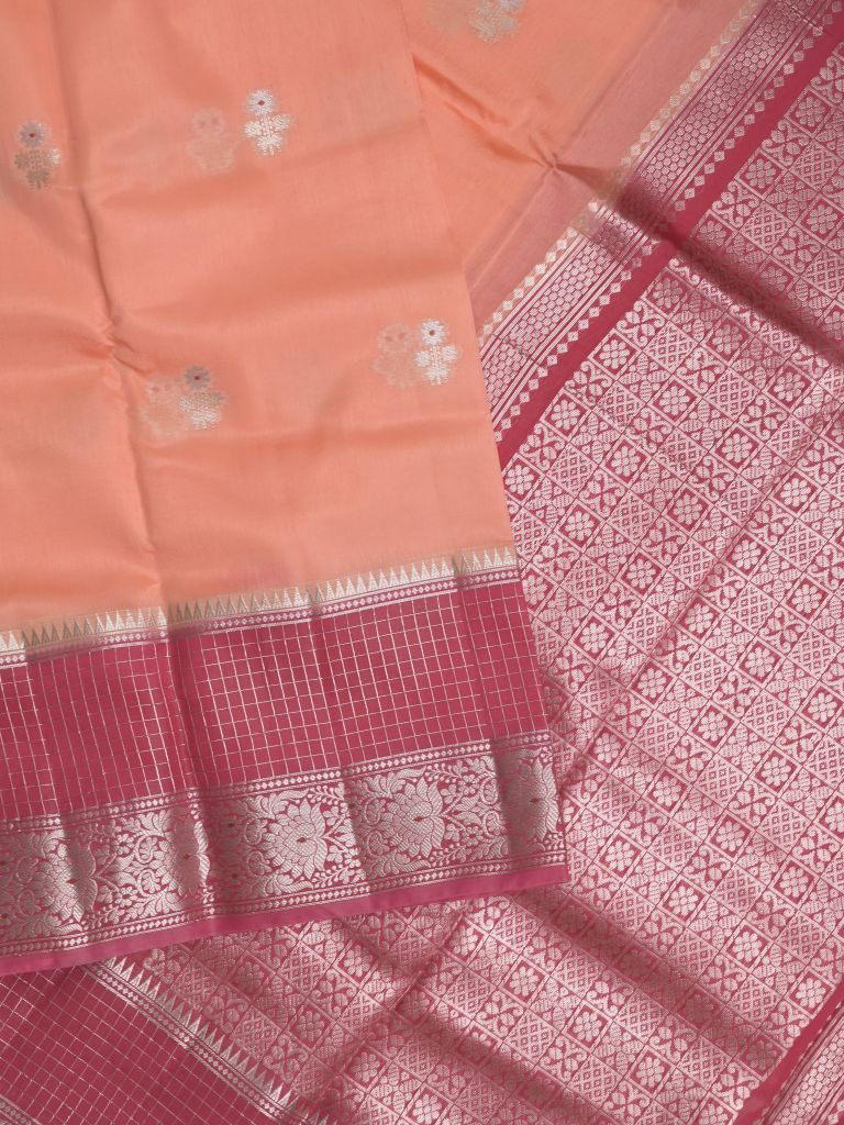 Green mango fancy saree allover zari motifs with contrast pallu and attached blouse