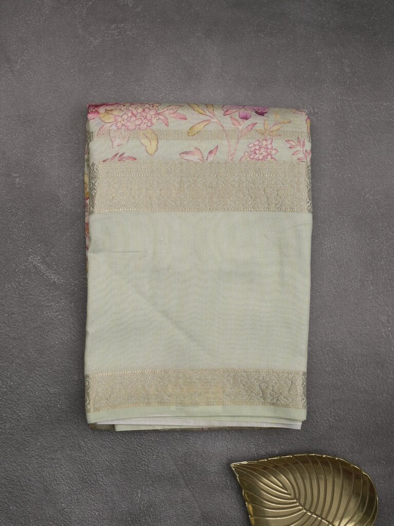Munga fancy floral printed saree with big border and attached blouse