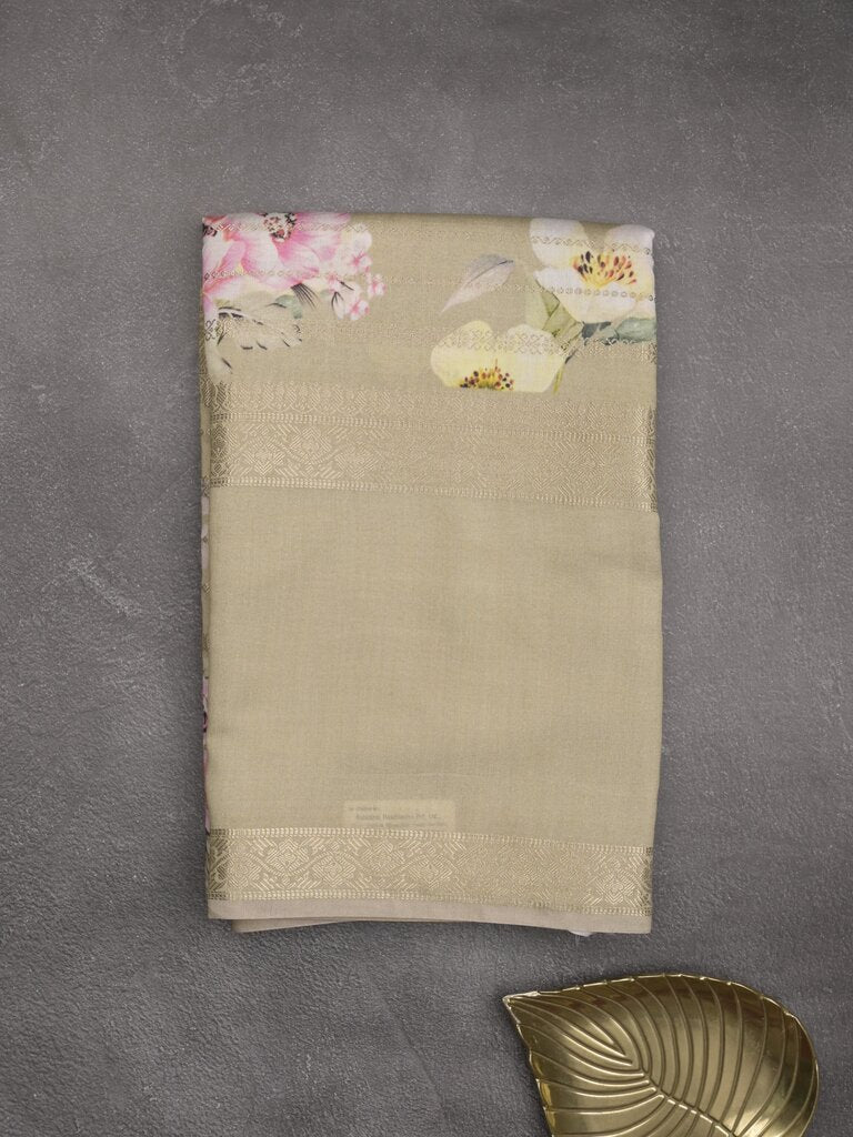 Munga fancy floral printed saree with big border and attached blouse