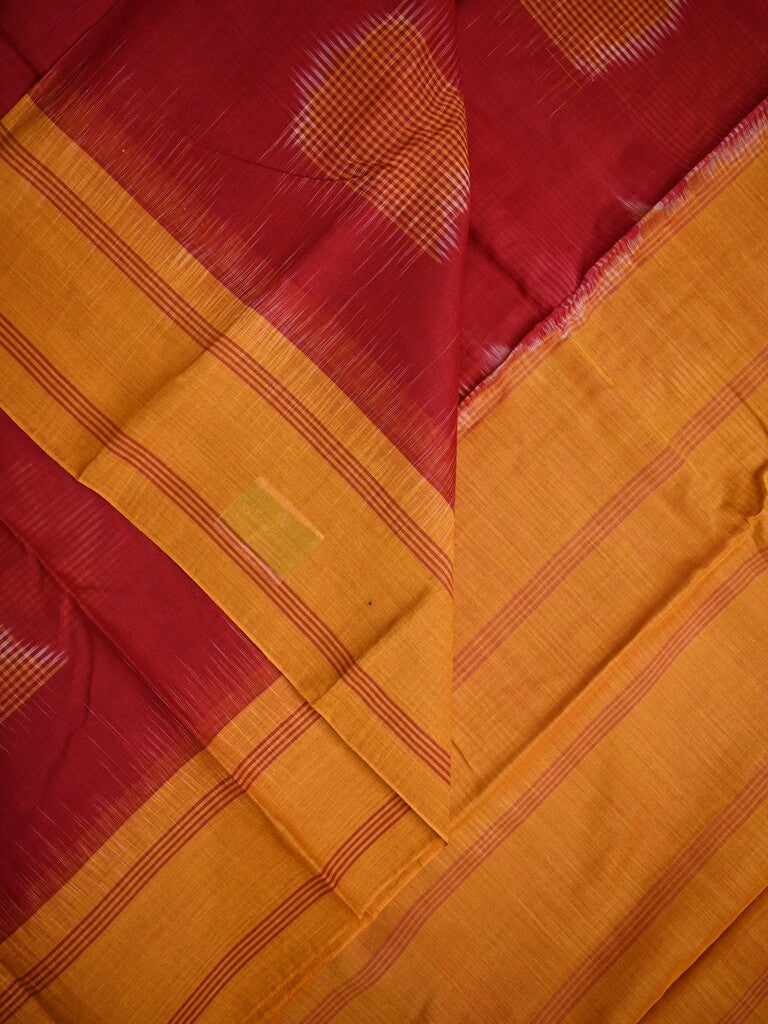 Dhaka cotton saree red color allover prints & Small kaddi border with contrast pallu and plain blouse