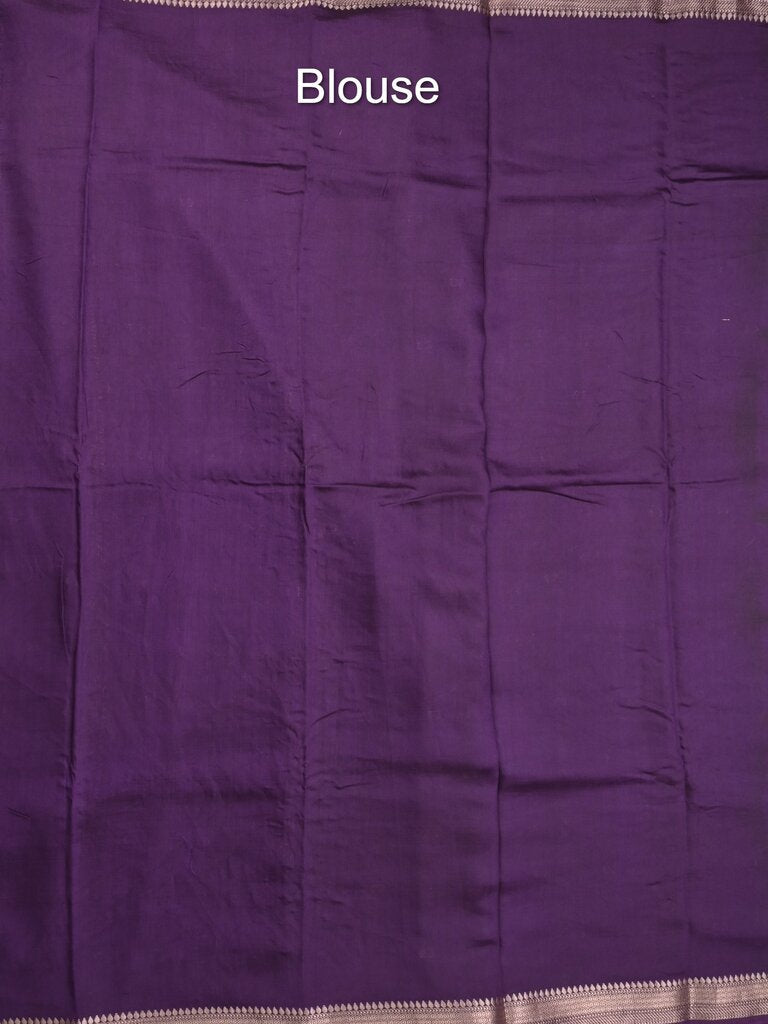 Maheshwari fancy saree allover motifs with short border with contrast pallu and attached blouse