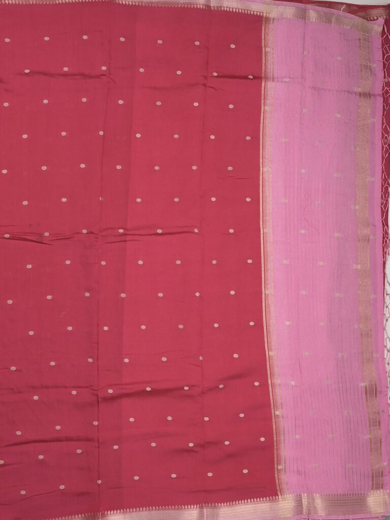 Maheshwari fancy saree allover motifs with short border with contrast pallu and attached blouse