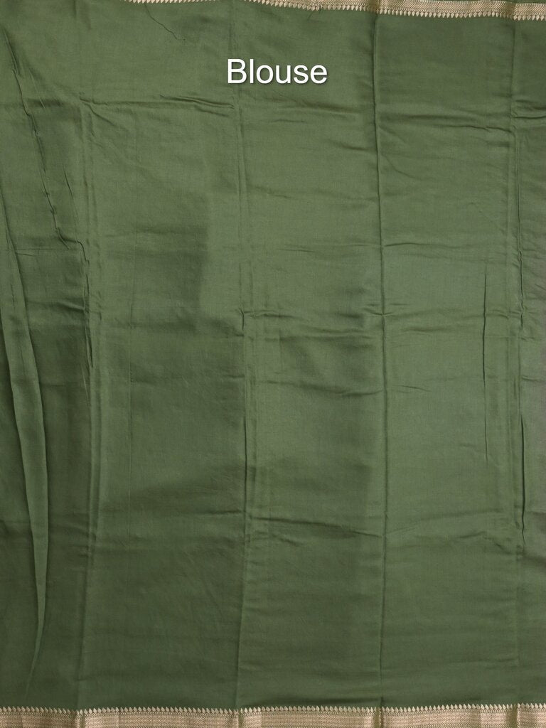 Maheshwari fancy saree allover motifs with short border with contrast pallu and attached blouse