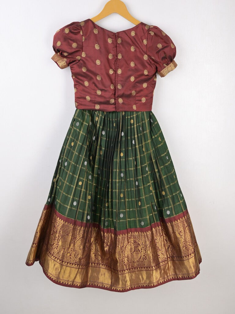 Traditional kanchi pattu silk lehenga set for kids 5-6 years