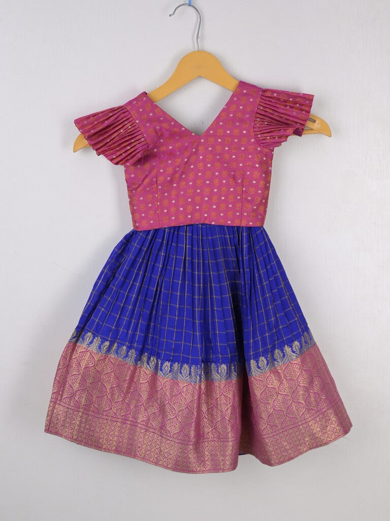 Traditional kanchi pattu silk lehenga set for kids 1-2 years