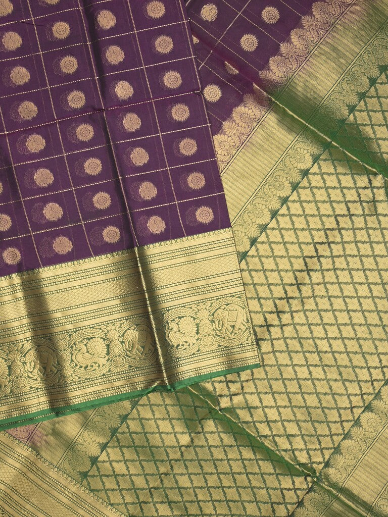 Seiko Raga zari-woven saree in dark blue color with zari border and rich pallu & contrast blouse