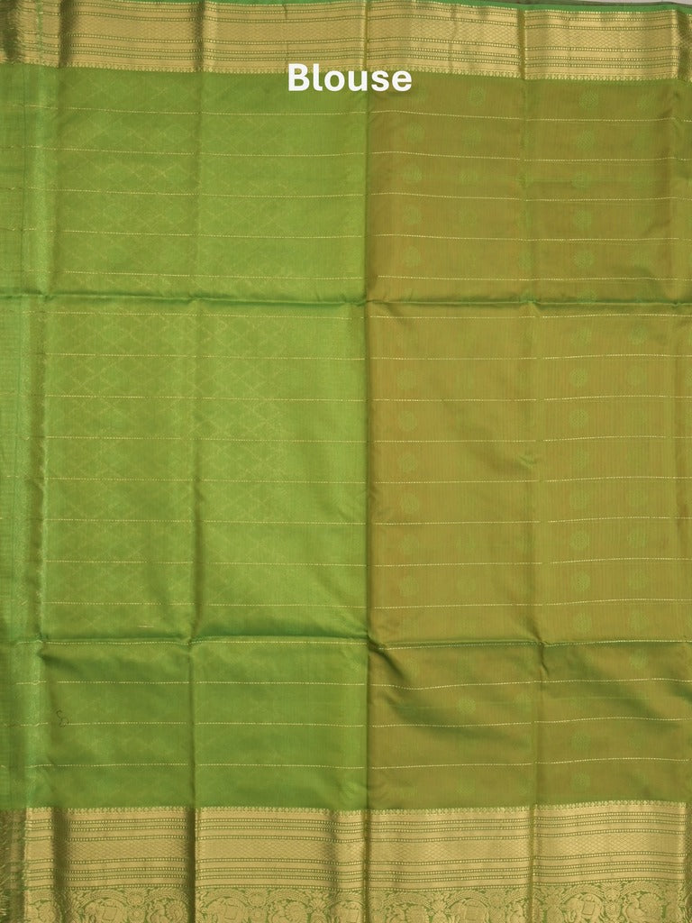 Seiko Raga zari-woven saree in orange color with zari border and rich pallu & contrast blouse