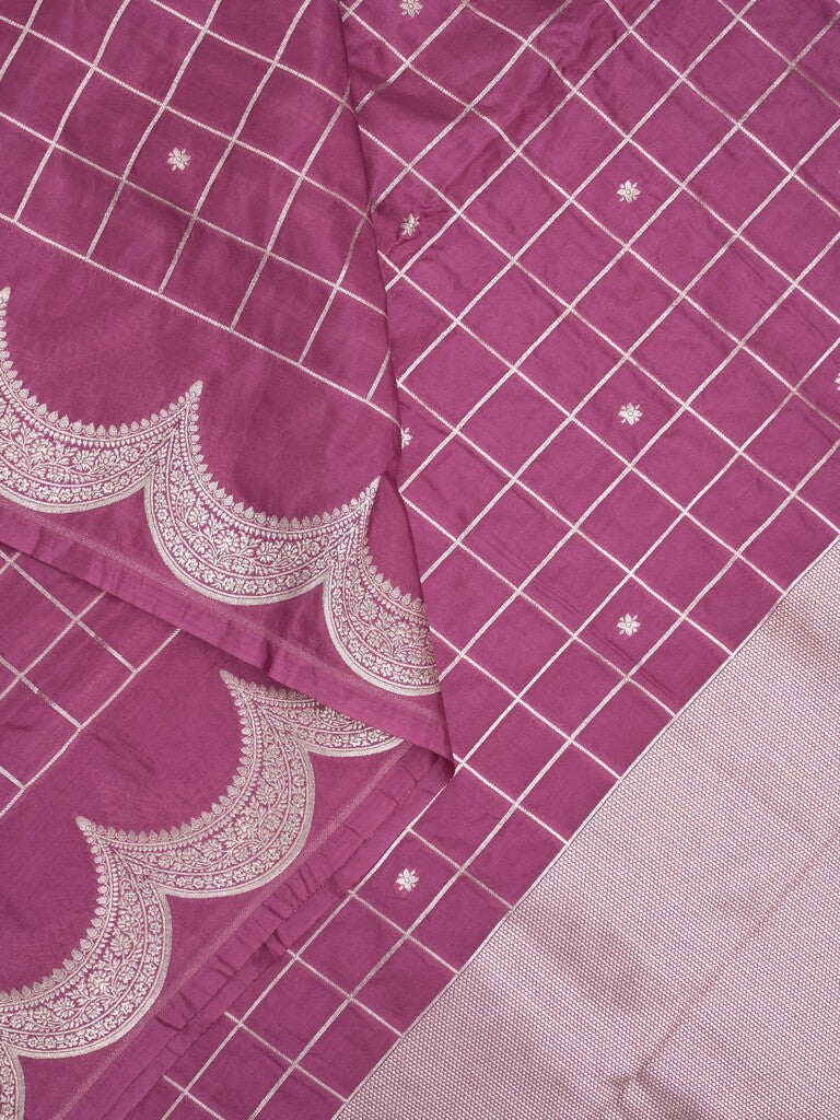 Banaras fancy saree magenta color allover checks & zari border with short pallu and attached blouse