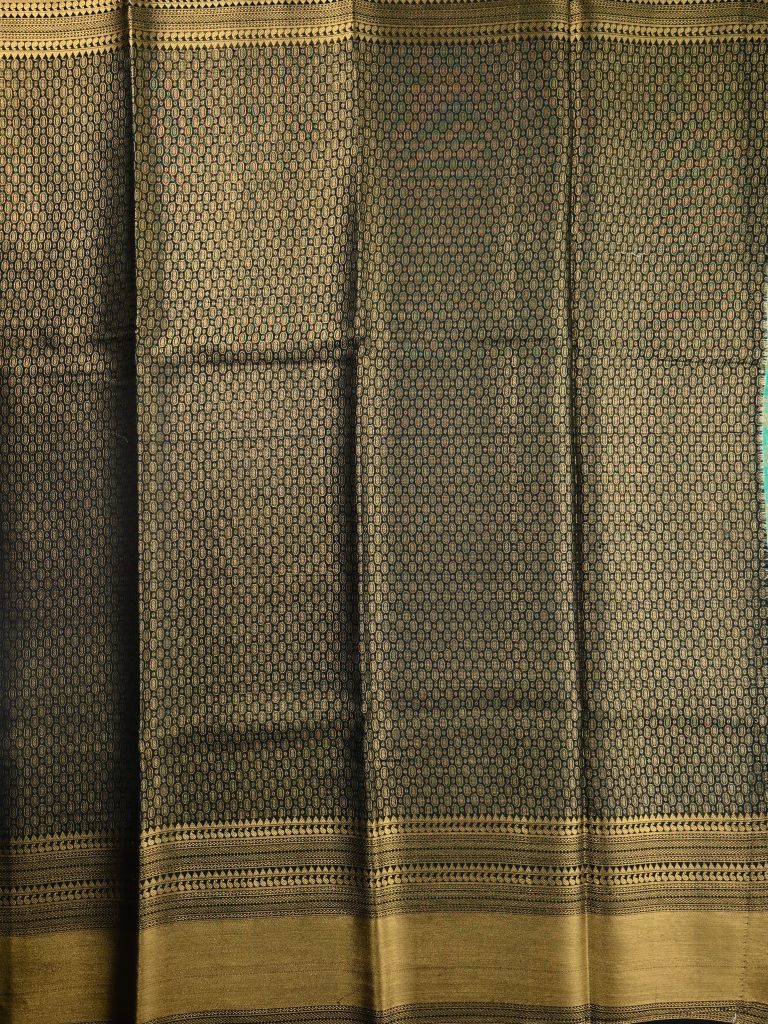 Kora georgette saree emerald green color with allover gold zari weaves, big zari border, short pallu and brocade blouse