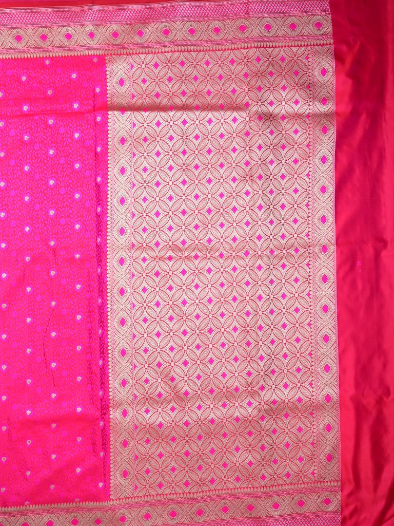 Banaras pattu saree pink color allover weaves & zari boder with rich pallu and attached plain blouse