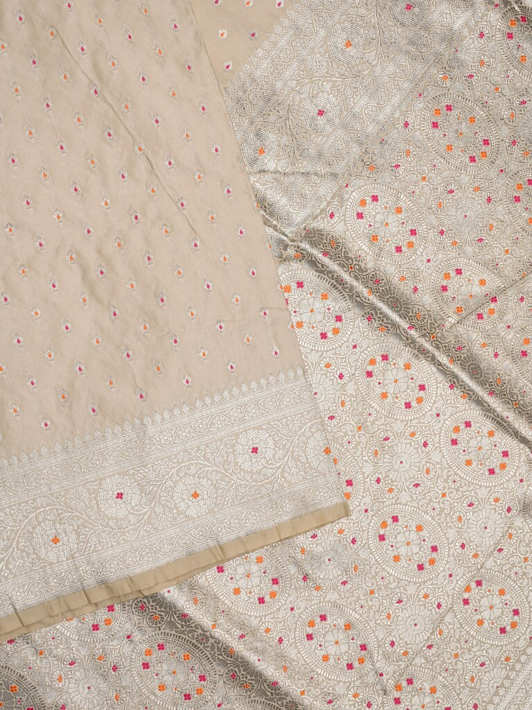 Banaras pattu saree cream color allover zari motifs & zari border with rich pallu and attached plain blouse