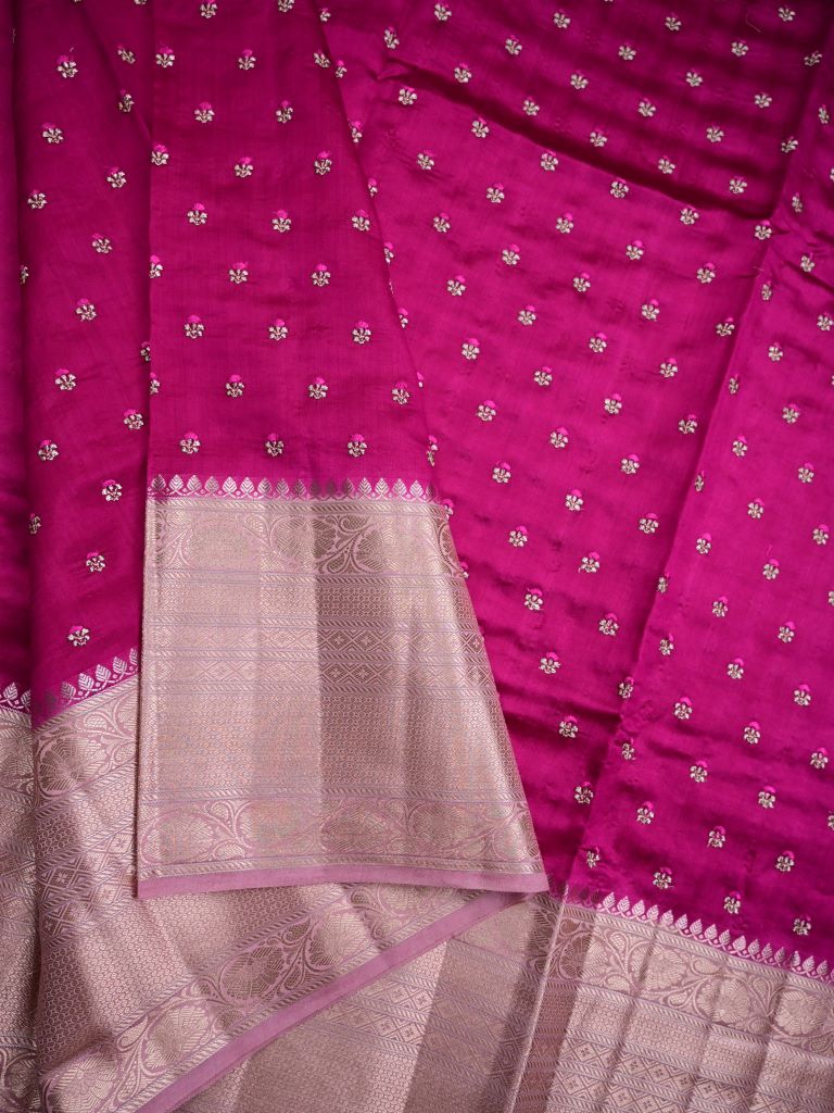 Munga pattu saree magenta color allover zari motifs & zari border with brocade pallu and plain contrast blouse