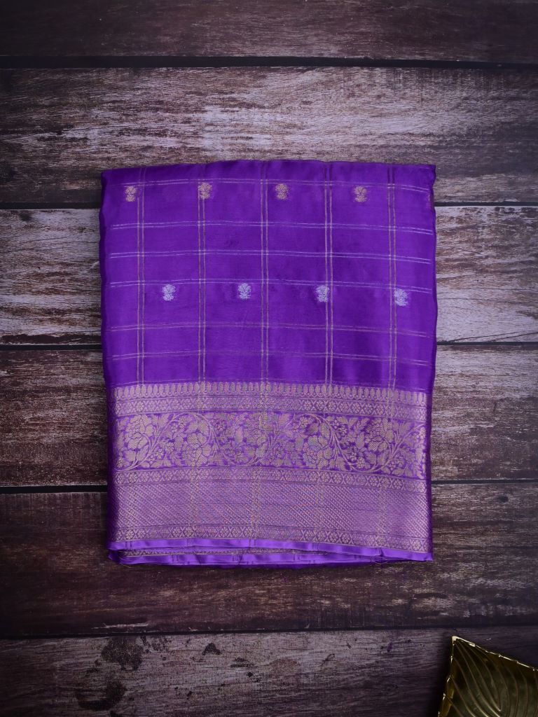 Tabby silk fancy saree purple color allover zari checks, motifs & zari border with short pallu and contrast blouse